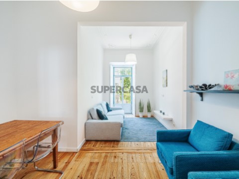 Apartamento T2 Mobilado - Lisboa