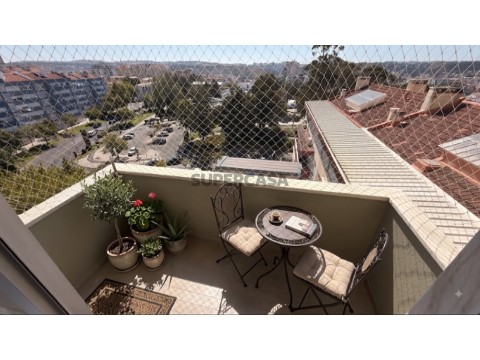 APARTAMENTO T2 ODIVELAS