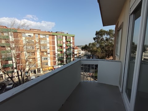 Apartamento T3 Rinchoa Venda