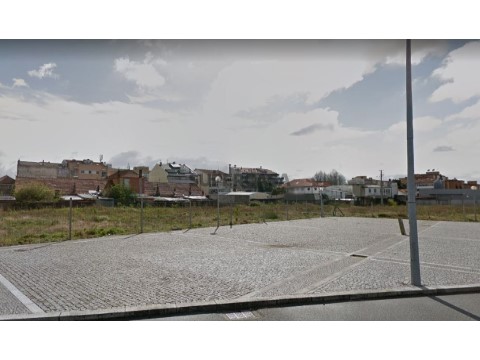 Terreno para Construção, situado em Pedrouços