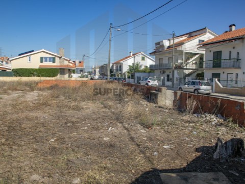 Terreno c/ 315 m2 na Quinta do Conde