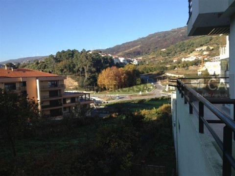 Moradia T4 em Lamego (Almacave e Sé), Lamego
