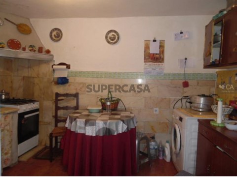 Moradia T1 em Borba (São Bartolomeu), Borba