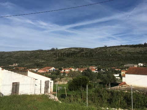 Armazém em Arrimal e Mendiga, Porto de Mós