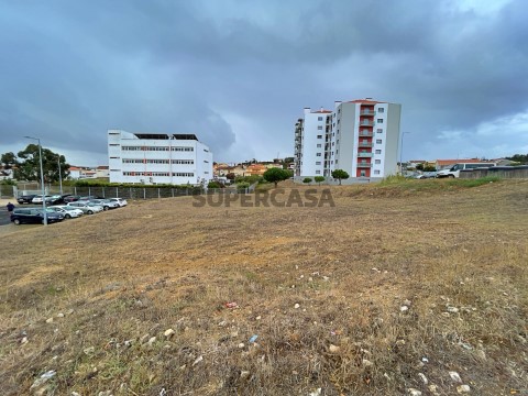 Lote Prédio em União Freguesias Santa Maria, São Pedro e Matacães, Torres Vedras