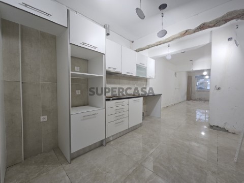 Apartamento T2 em Almada, Cova da Piedade, Pragal e Cacilhas, Almada