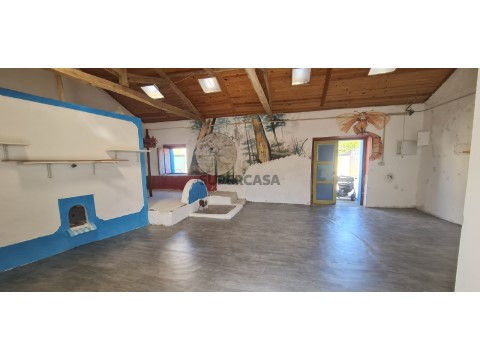 Adega