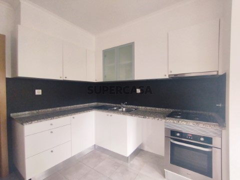 01 apartamento-t2-centro-cidade