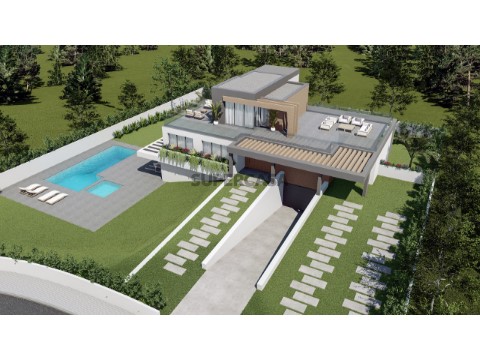 Villa T4 Triplex em Quelfes, Olhão