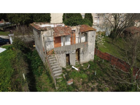 Moradia em São João da Madeira