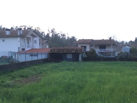 Terreno para construção em São João de Ver