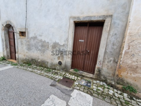Moradia 4 quartos Almalaguês (17)