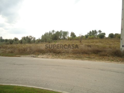 Terreno na Z. Ind. Condeixa