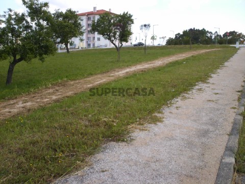 Terreno com projeto aprovado para prédio de 10 apartamentos