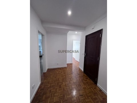 Apartamento T2 em Cascais e Estoril, Cascais