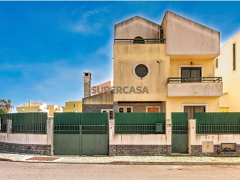Maison 5 Chambres au Algueirão-Mem Martins, Sintra