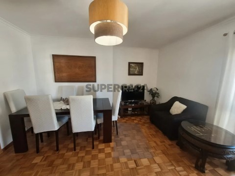 Apartamento T2 em Lumiar, Lisboa