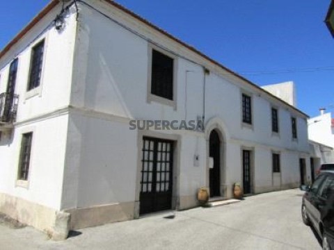 MPNM3044 - Moradia Antiga Recuperada c/ 5 Quartos 2 Salas no Centro de Verride, Montemor-o-Velho