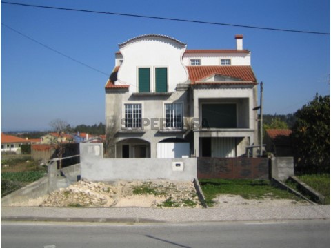 Moradia T3 em Alfarelos, Soure