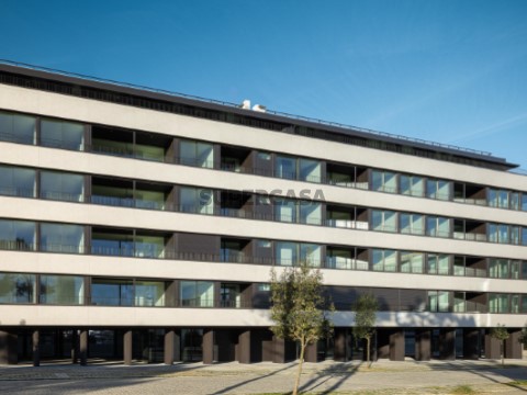 20251203-LOUSINHA-ARQUITECTOS-RIVER-LINE-073