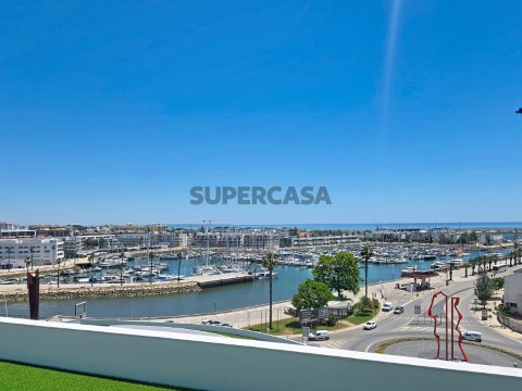 Penthouse T3 junto à Marina de Lagos (5)