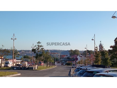 Terreno na Ajuda com área total de 2000 m2., Lisboa
