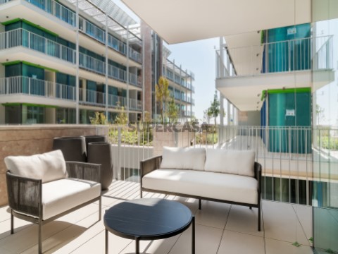 Apartamentos T0 a T4 em empreendimento de prestígio na primeira linha de rio e parque