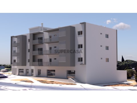 Apartamentos T1, T2 e T3 com estacionamento