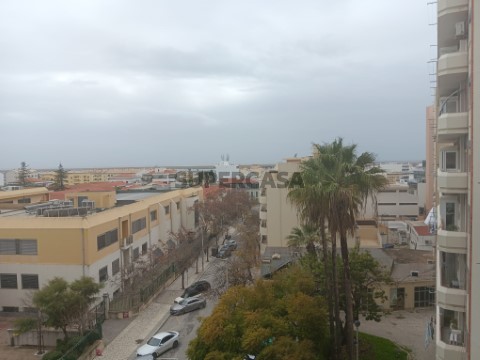 Apartamento T-5, vista mar, centro, Faro, Algarve