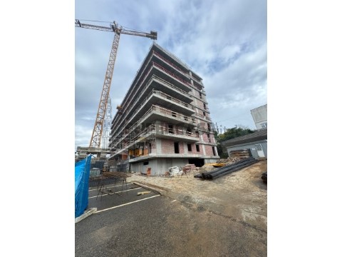 CONSTRUÇÃO