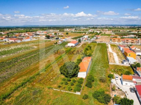 Terreno em Fazendas de Almeirim, Almeirim