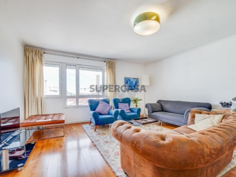 Apartamento T2 em Arroios, Lisboa
