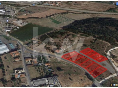 Terreno em Torres Novas (Santa Maria, Salvador e Santiago), Torres Novas