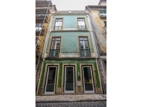 Prédio em Misericórdia, Lisboa