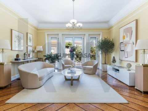 Apartamento T5 em Areeiro, Lisboa