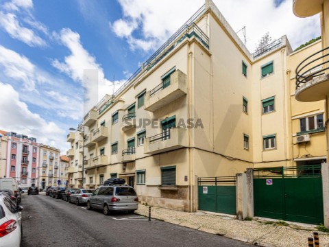 Apartamento T4 em Arroios, Lisboa