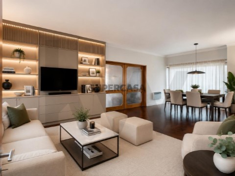Apartamento T5 em São Domingos de Benfica, Lisboa