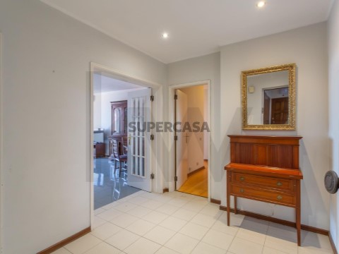 Apartamento T3 em Oeiras e São Julião da Barra, Paço de Arcos e Caxias, Oeiras