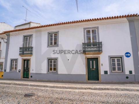 Gebouw Op Évora (São Mamede, Sé, São Pedro e Santo Antão), Évora
