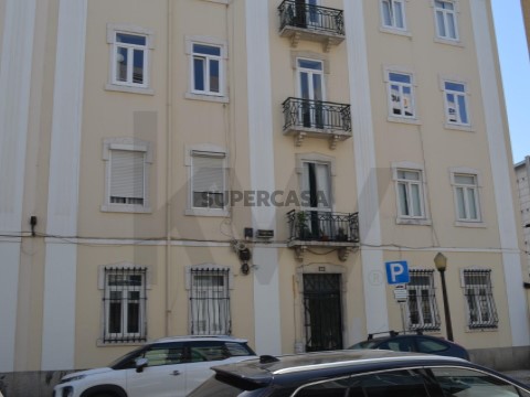 Apartamento T5 em Avenidas Novas, Lisboa