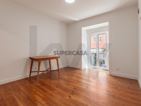 Apartamento T1 em Misericórdia, Lisboa