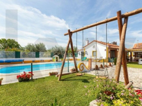 Moradia T6 em Póvoa da Isenta, Santarém