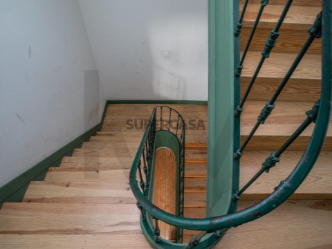Apartamento T3 em Arroios, Lisboa