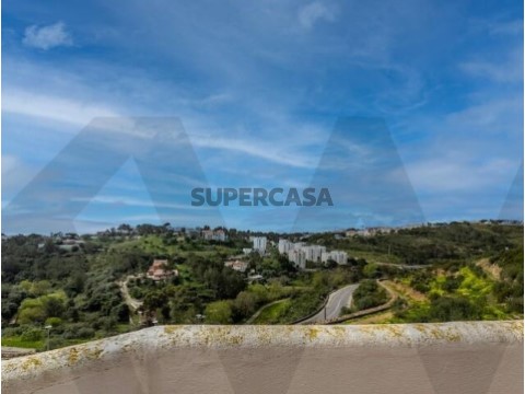 Apartamento T3 em Alcabideche, Cascais