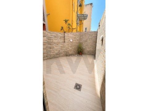 Apartamento T2 em Beato, Lisboa