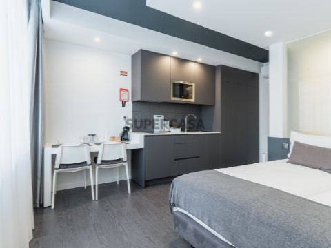 Apartamento T0 na Avenida Doutor Lourenço Peixinho, Glória e Vera Cruz