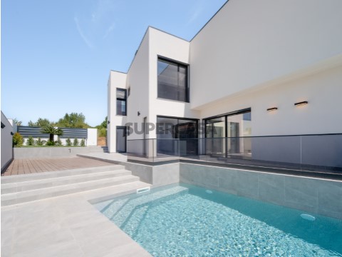 Moradia T4 c/ Piscina | Cascais