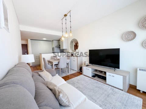 SALA 04