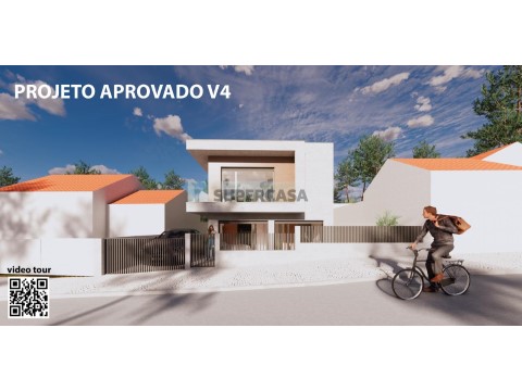 Frente da Moradia
