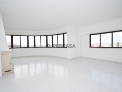 T3+1 Duplex Odivelas